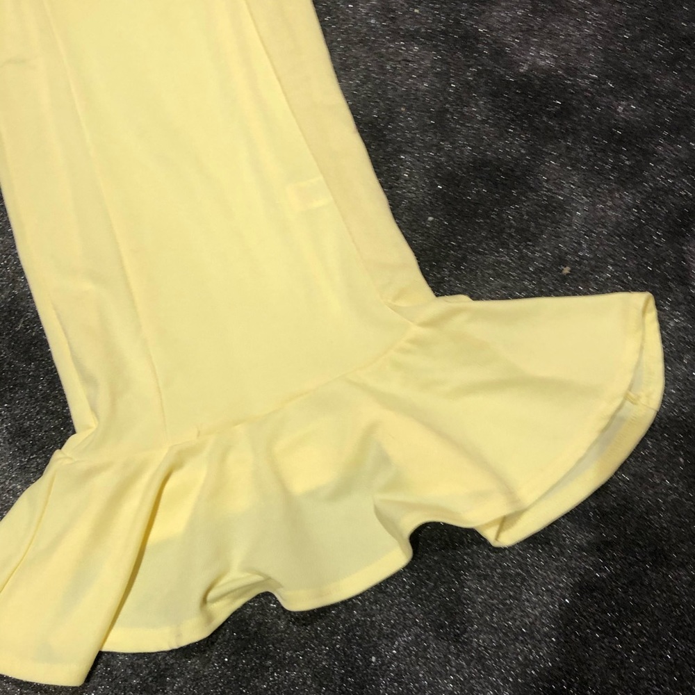 Yellow off shoulder dress - Picture 2 of 3